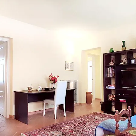 Nel Centro Storico Di Apartment